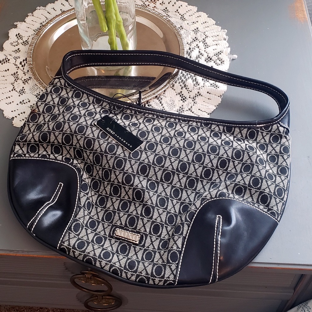 Xoxo, Hand bag, NWT Black and White